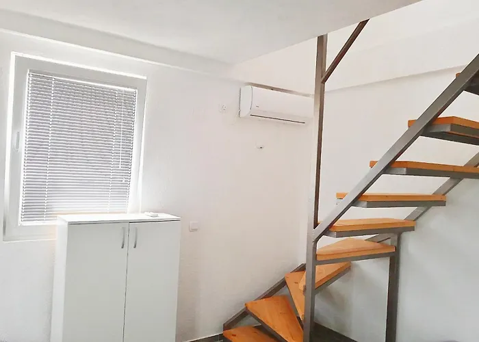 Apartments Iva